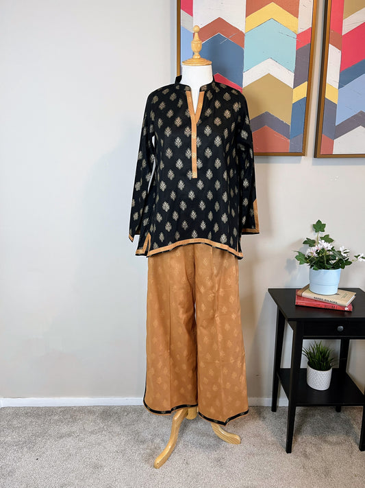 Black and Gold Set