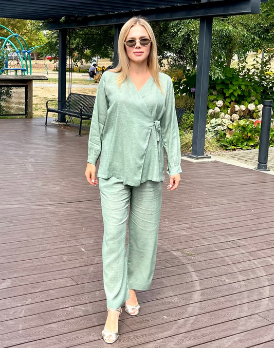 "Zaitoon" wrap shirt